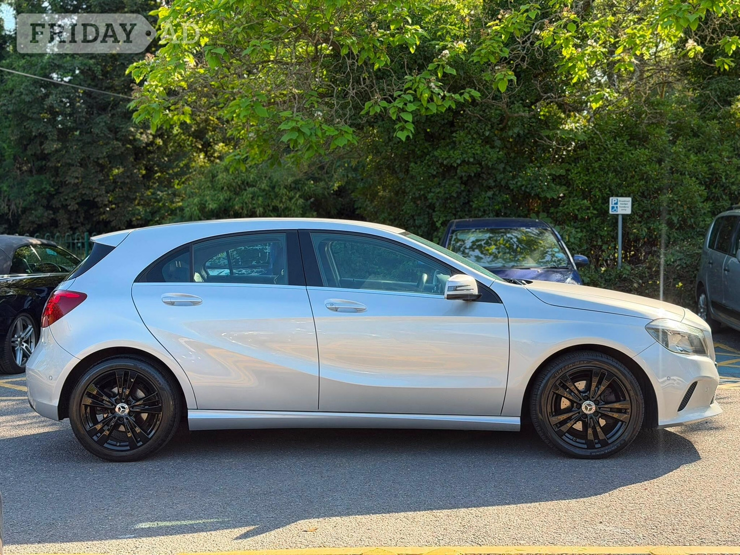 [ berth ]Mercedes-Benz A Class