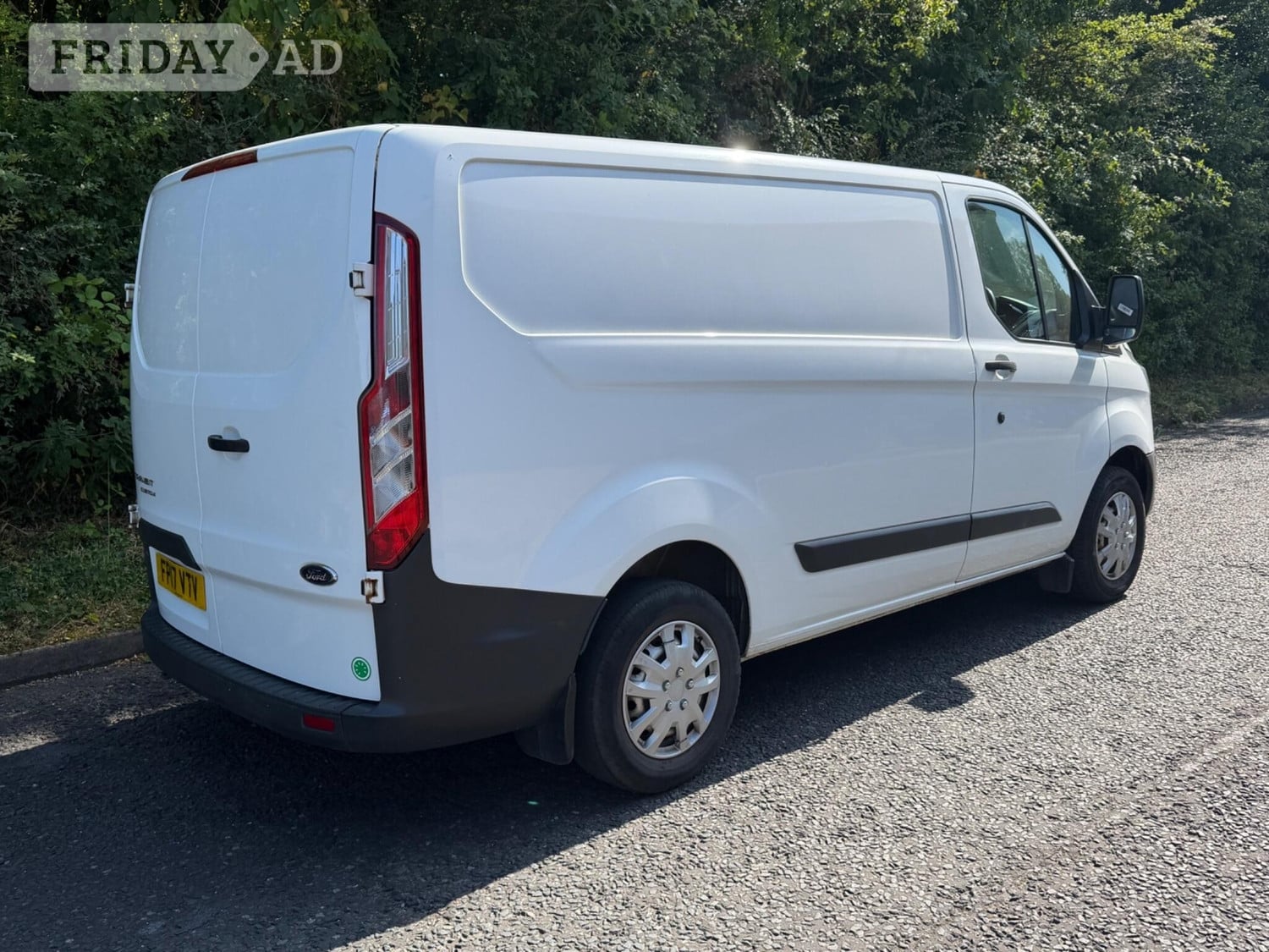 Ford Transit Custom 2017 - Vans & Commercial Vehicles in Mansfield