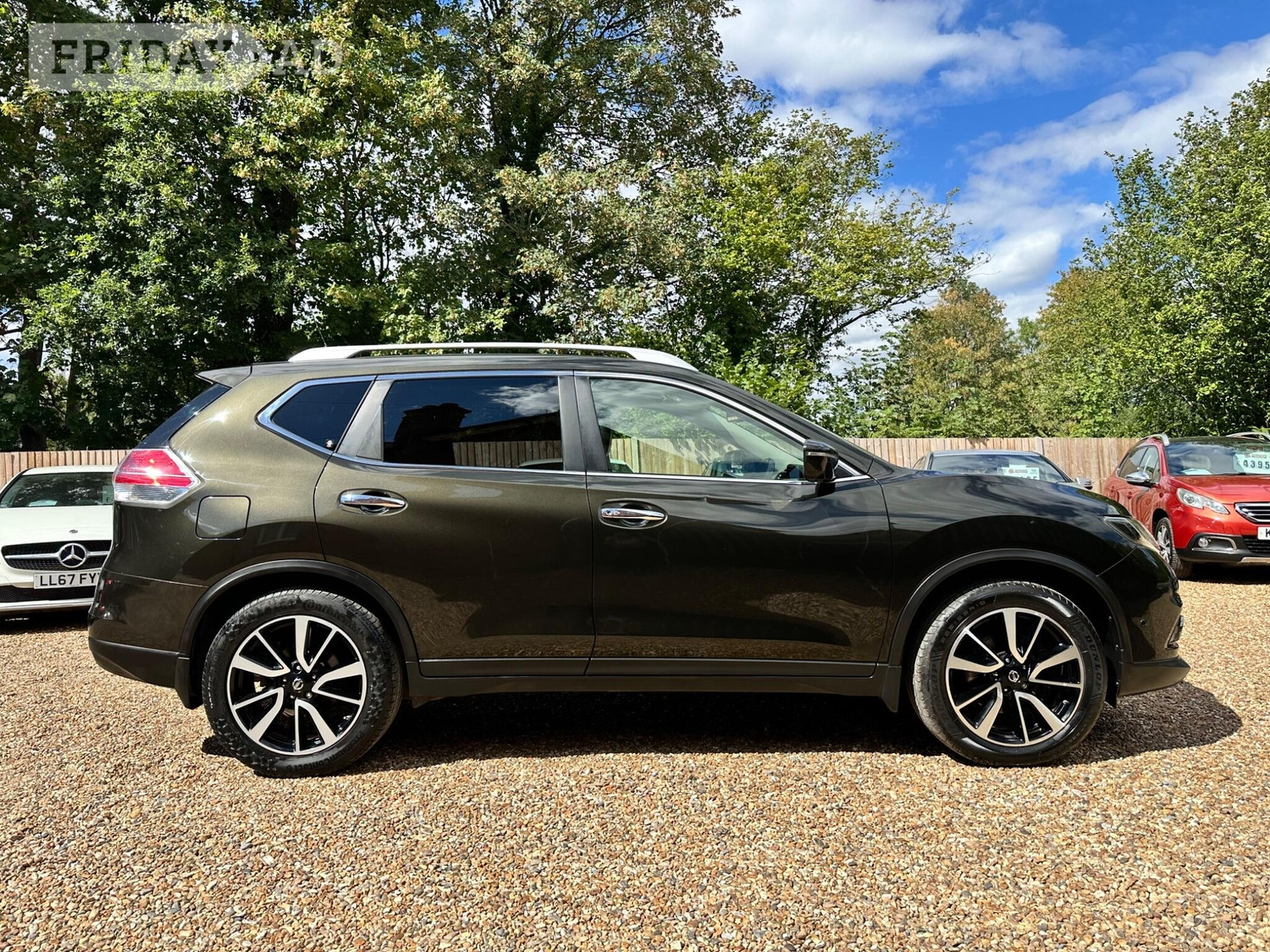 [ berth ]Nissan X-Trail