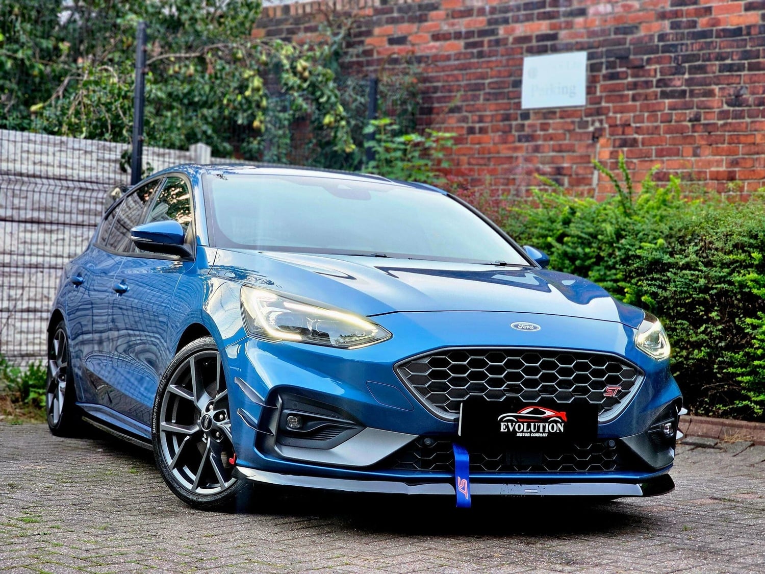 [ berth ]Ford Focus
