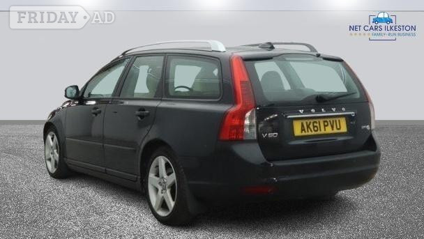 [ berth ]Volvo V50