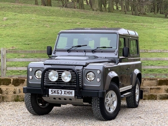 Land Rover Defender 90 2013