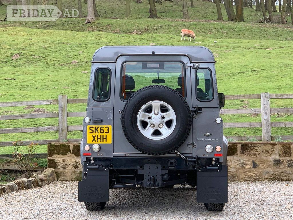 Land Rover Defender 90 2013 - Cars