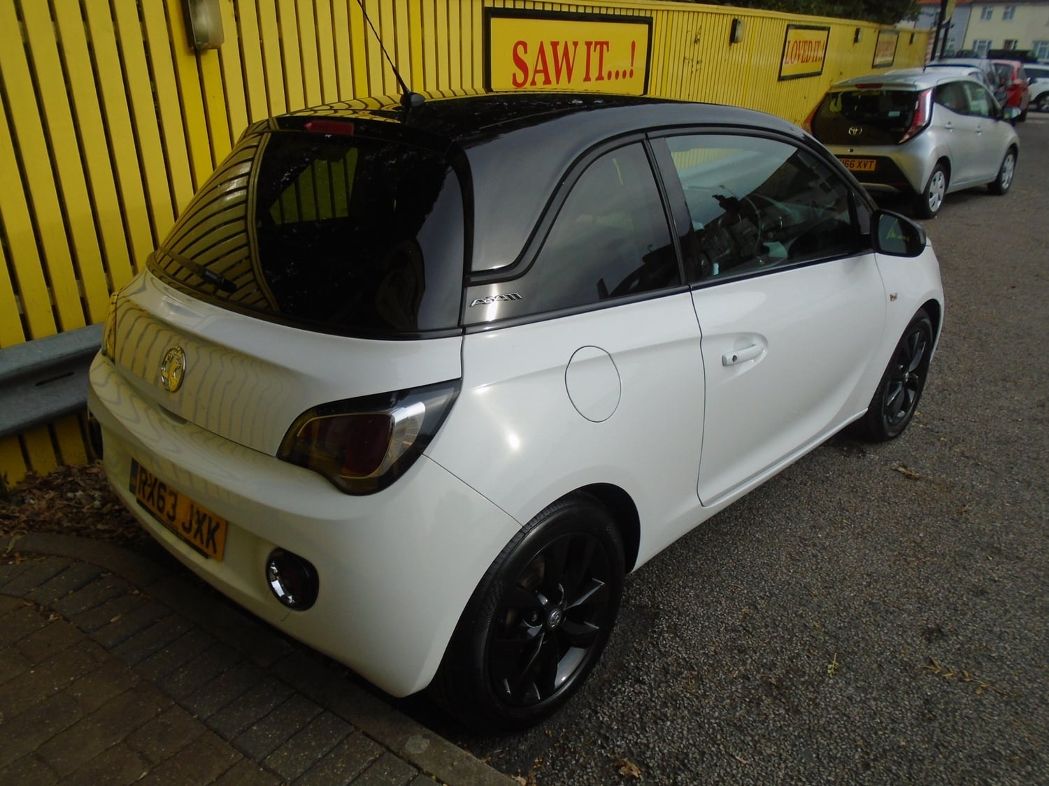 Vauxhall Adam 2013 - Cars