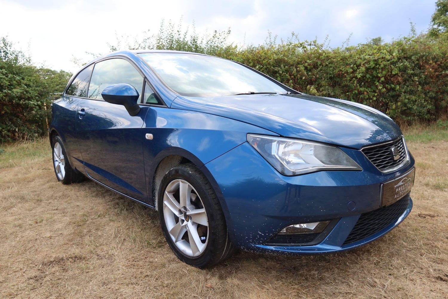 [ berth ]SEAT Ibiza