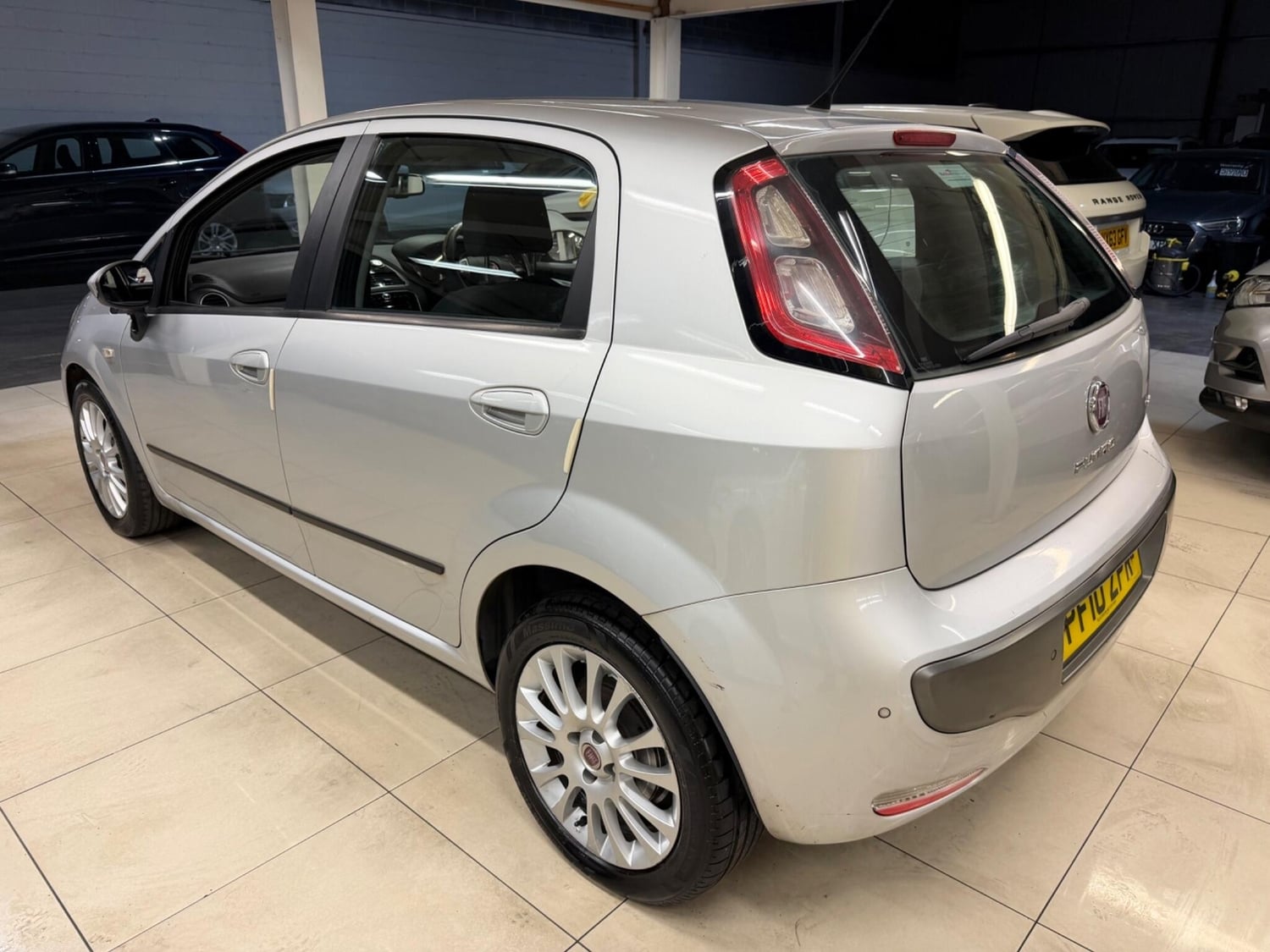 Fiat Punto Evo 2010 - Cars