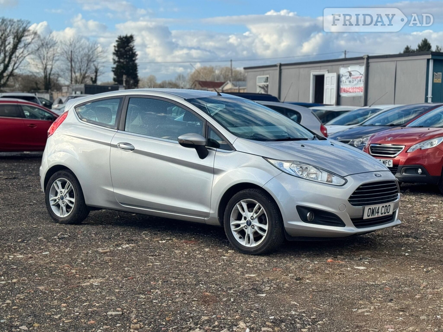 Ford Fiesta 2014 - Cars in Windsor