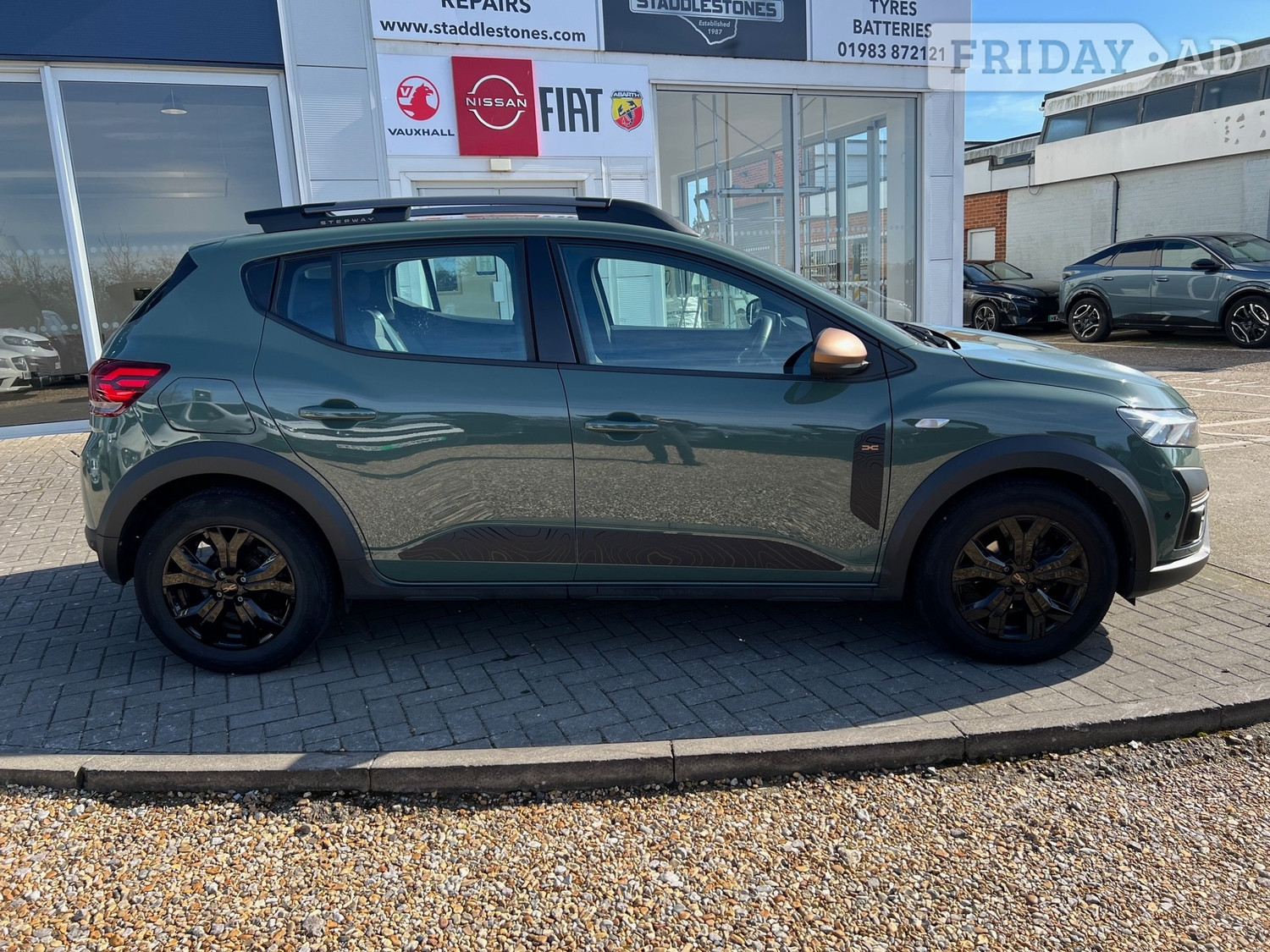 [ berth ]Dacia Sandero Stepway