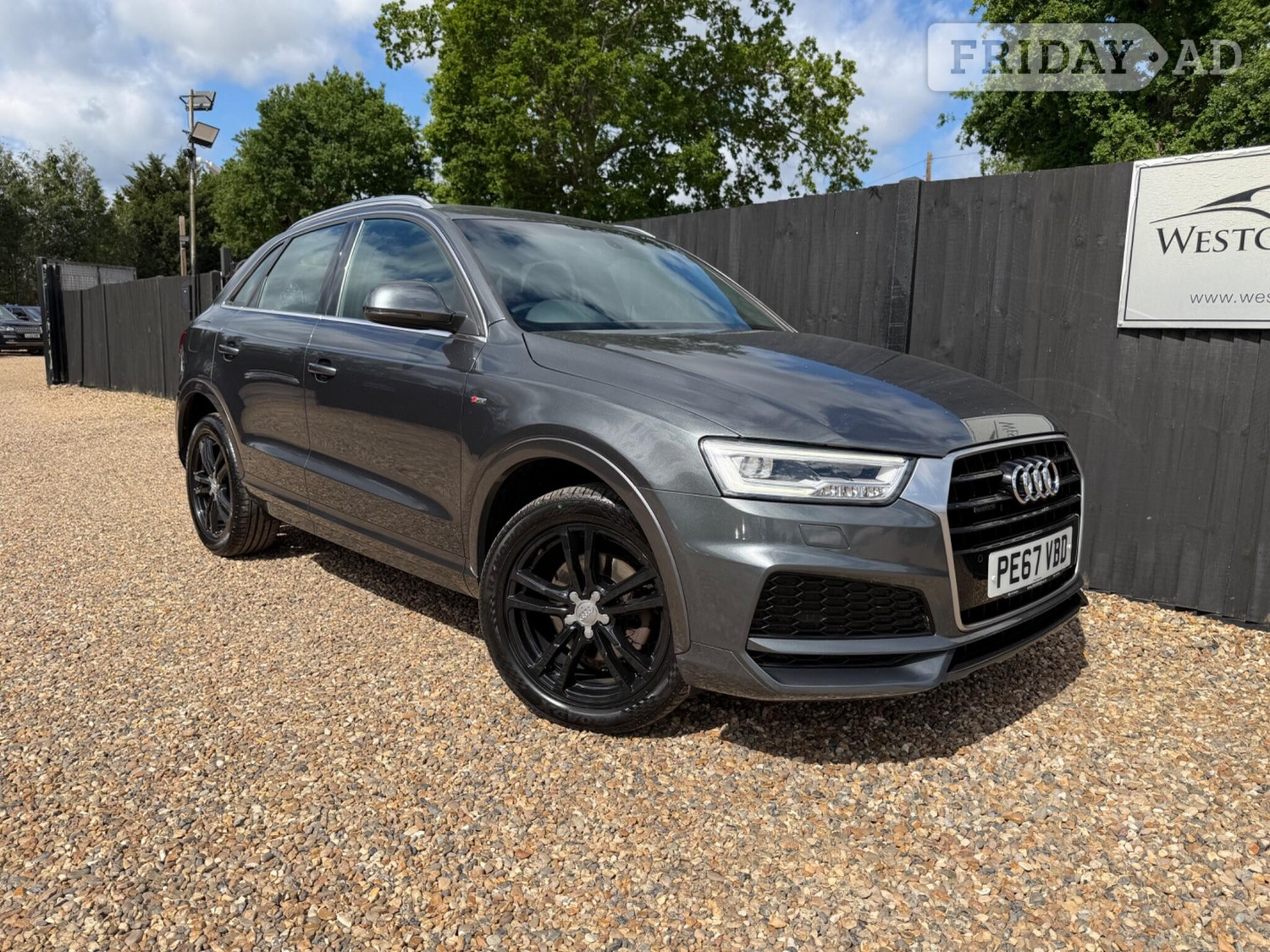 Audi Q3 2017 in Addlestone