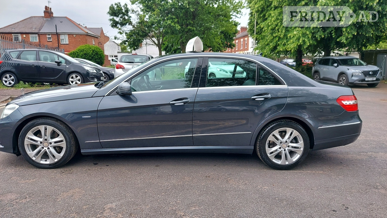 Mercedes-Benz E Class 2012 - Cars