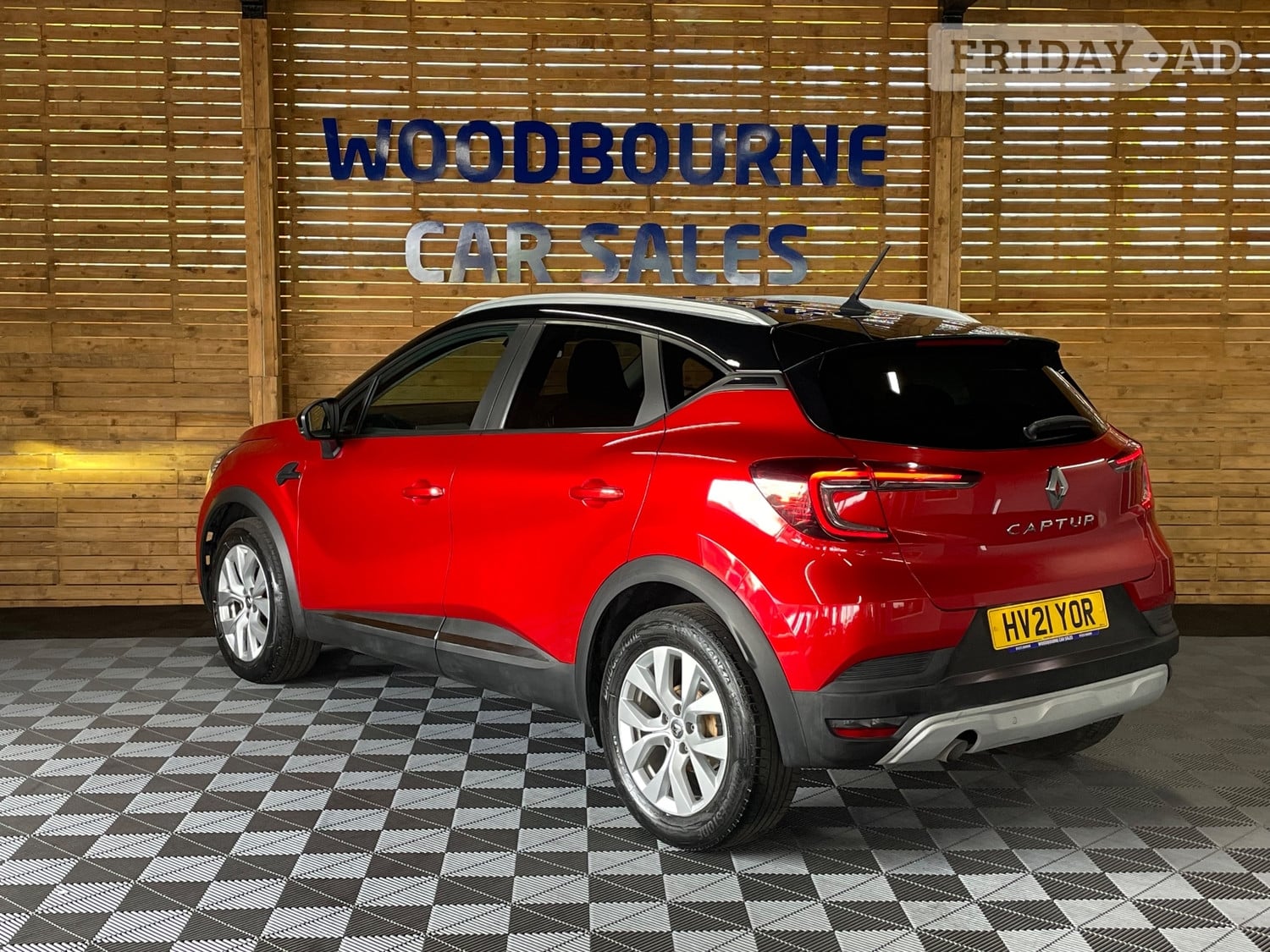 [ berth ]Renault Captur
