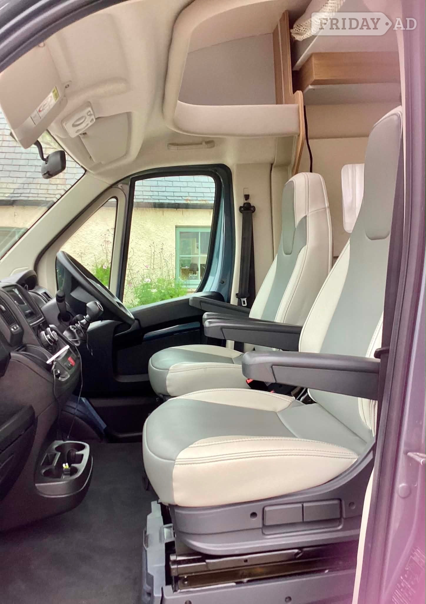 Roller Team T-Line 590 2021 for sale - Motorhomes & Caravans