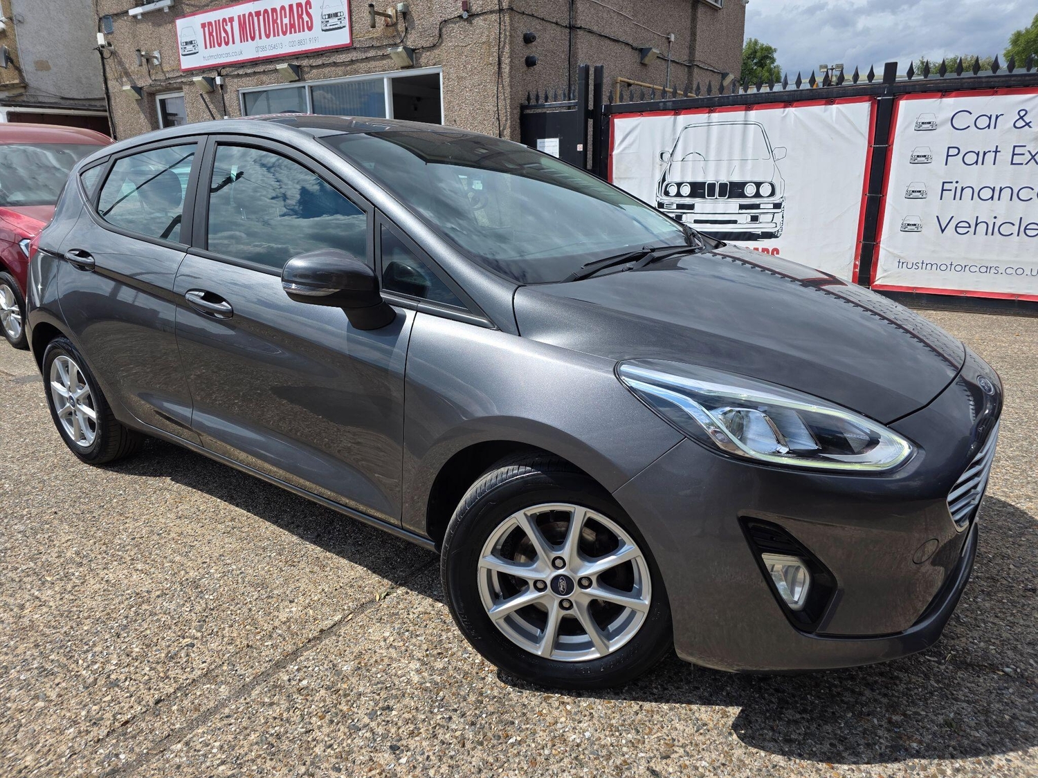 Ford Fiesta 2018 in Hounslow
