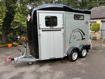 Cheval Liberte Touring Country  Horse Trailer
