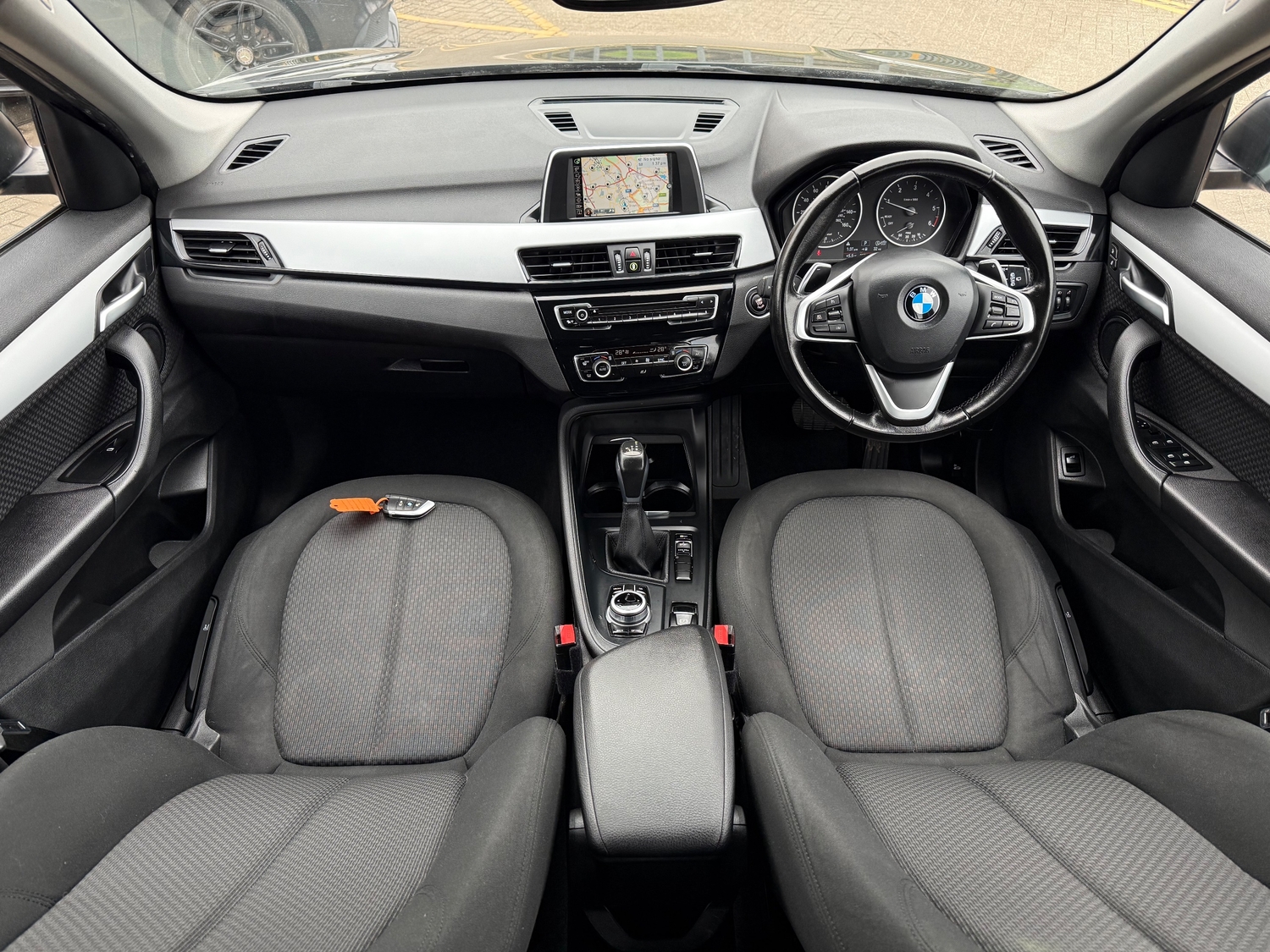 [ berth ]BMW X1