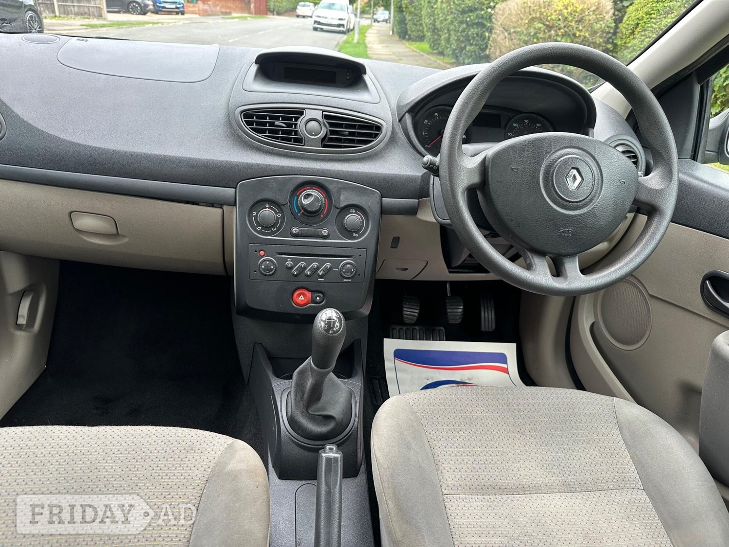 Renault Clio 2007 - Cars in Sunbury-On-Thames