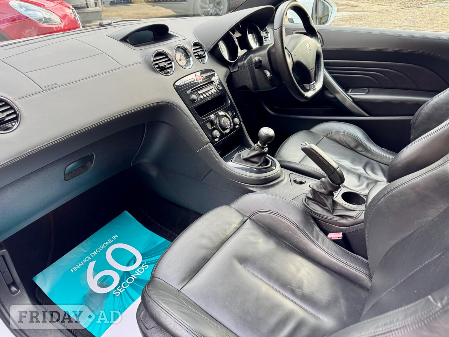 [ berth ]Peugeot RCZ