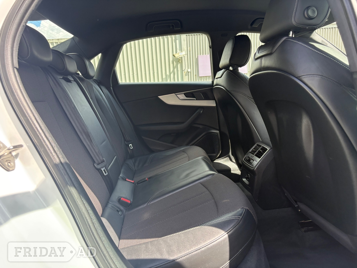 Audi A4 2016 - Cars