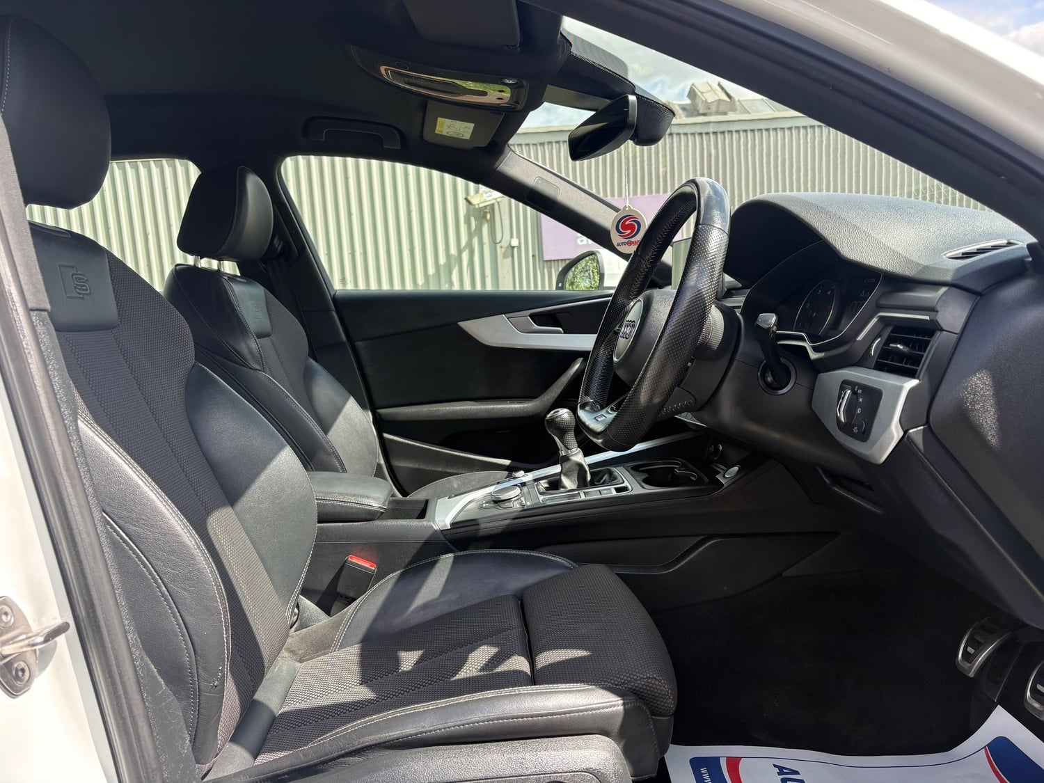 Audi A4 2016 - Cars in Airdrie
