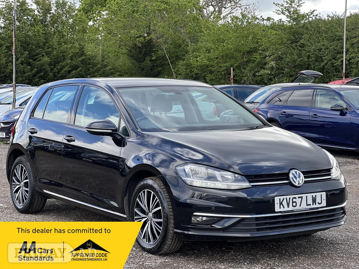 Volkswagen Golf 2017 in Milton Keynes