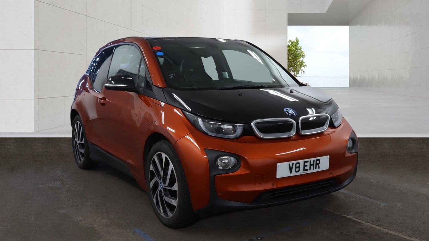 BMW i3 2015 in Hillingdon
