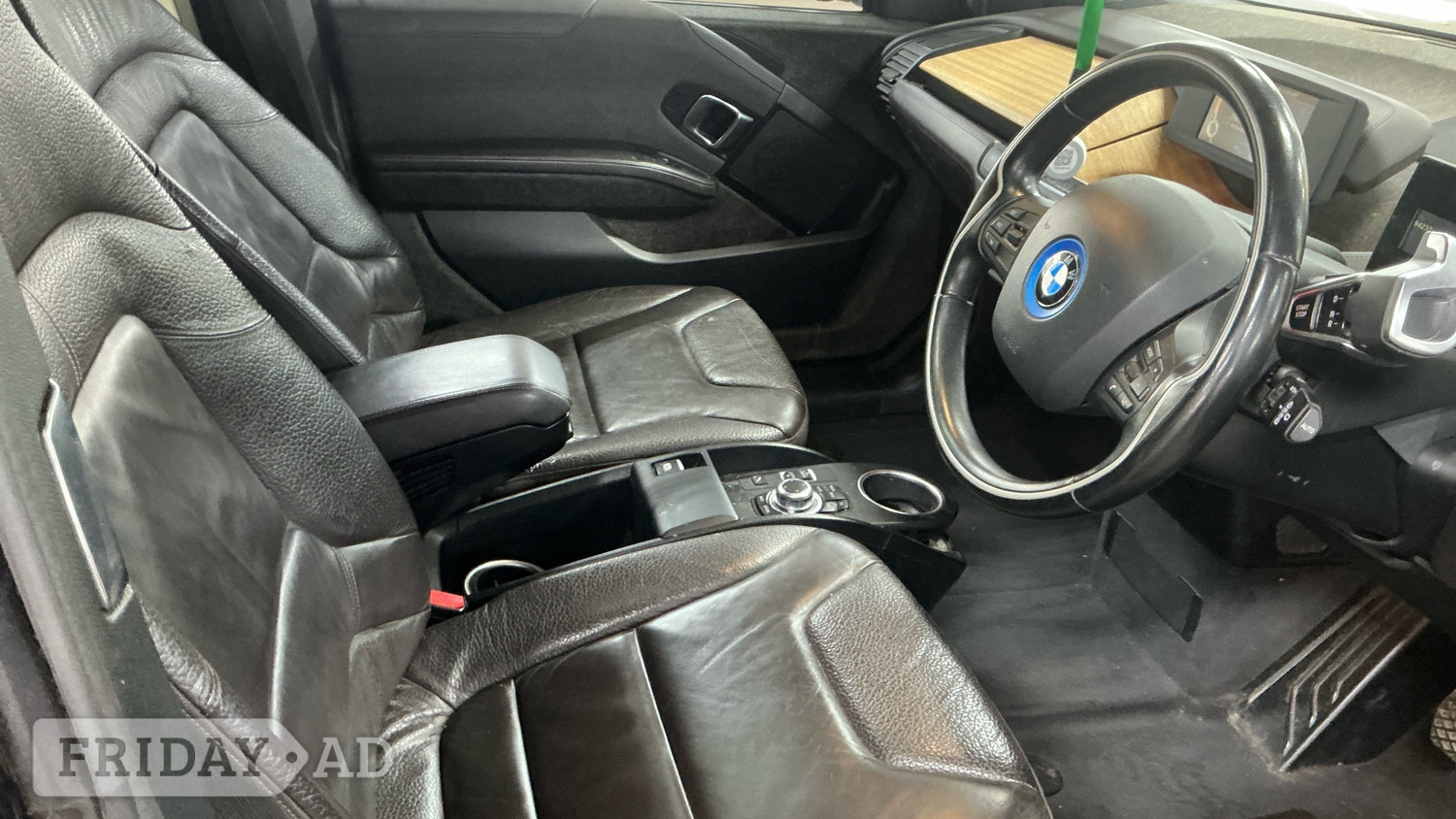 [ berth ]BMW i3
