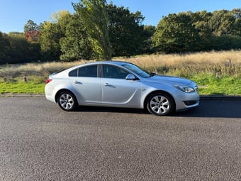 Vauxhall Insignia 2014