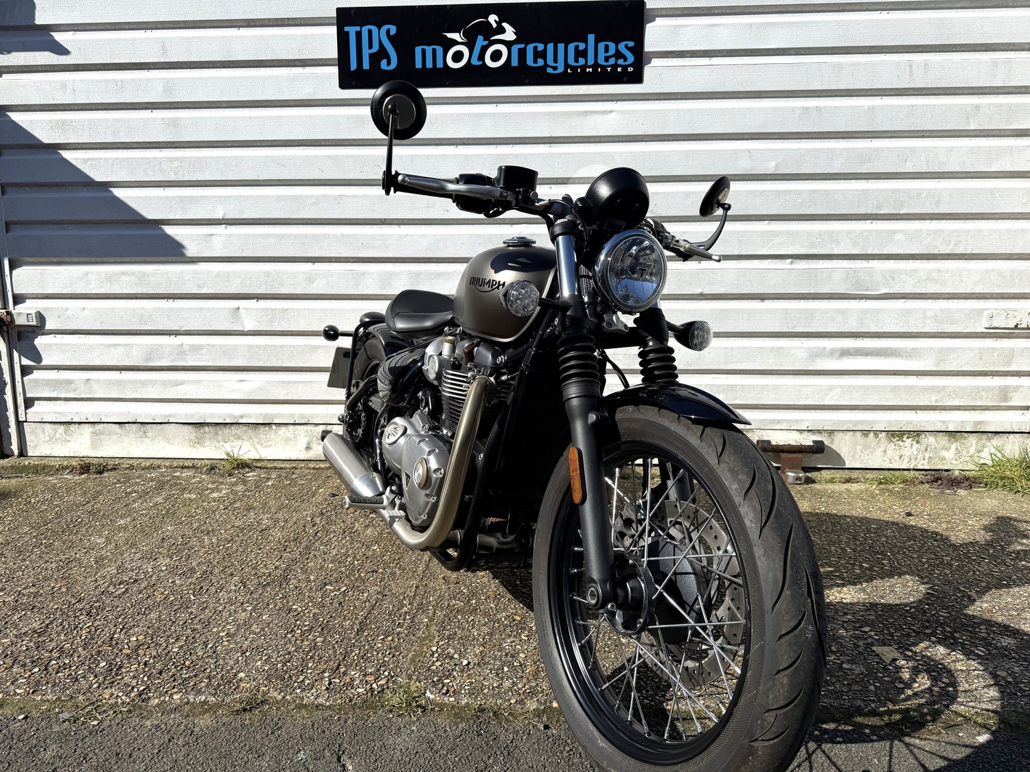 Triumph Bonneville 2017 - Motorbikes, Scooters & Quads in Eastbourne