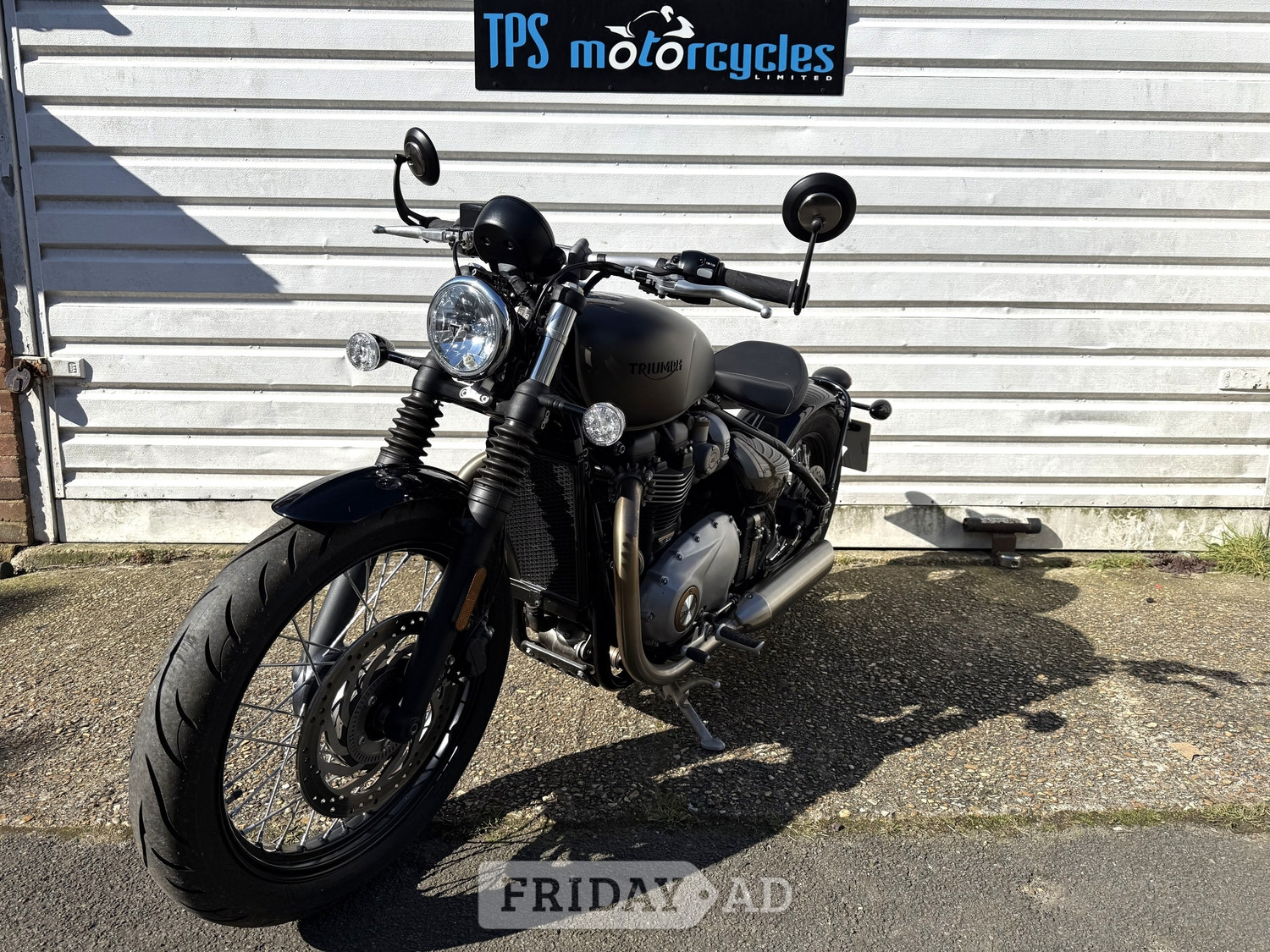 [ berth ]Triumph Bonneville