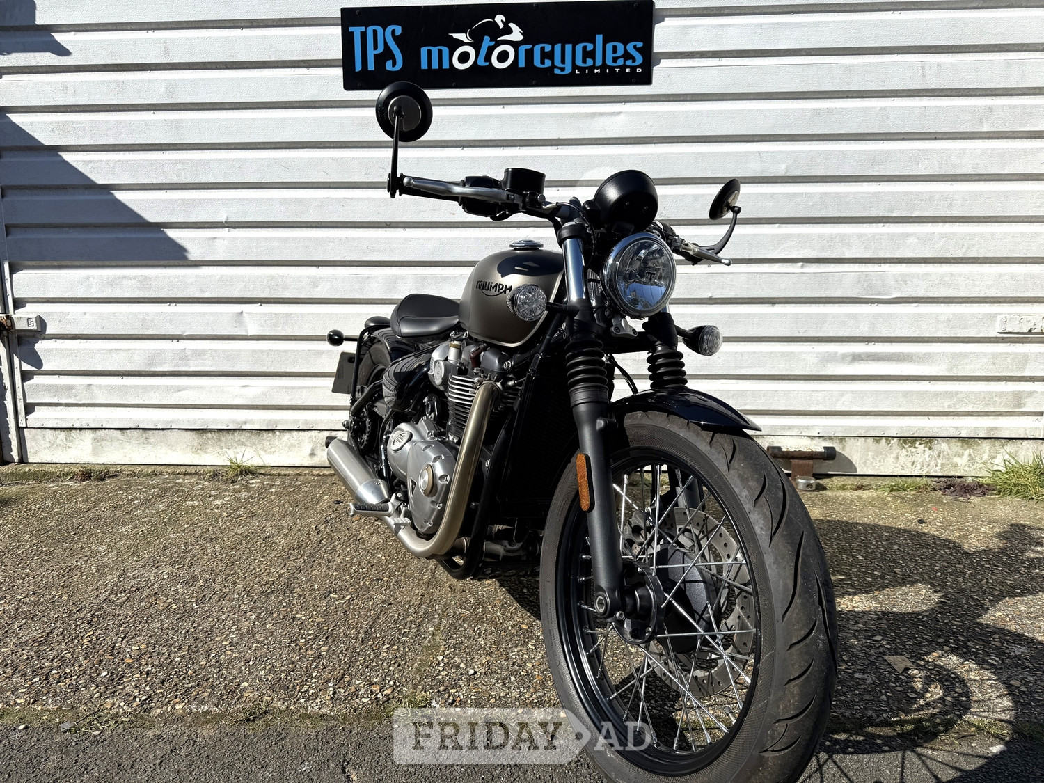 Triumph Bonneville 2017 - Motorbikes, Scooters & Quads in Eastbourne