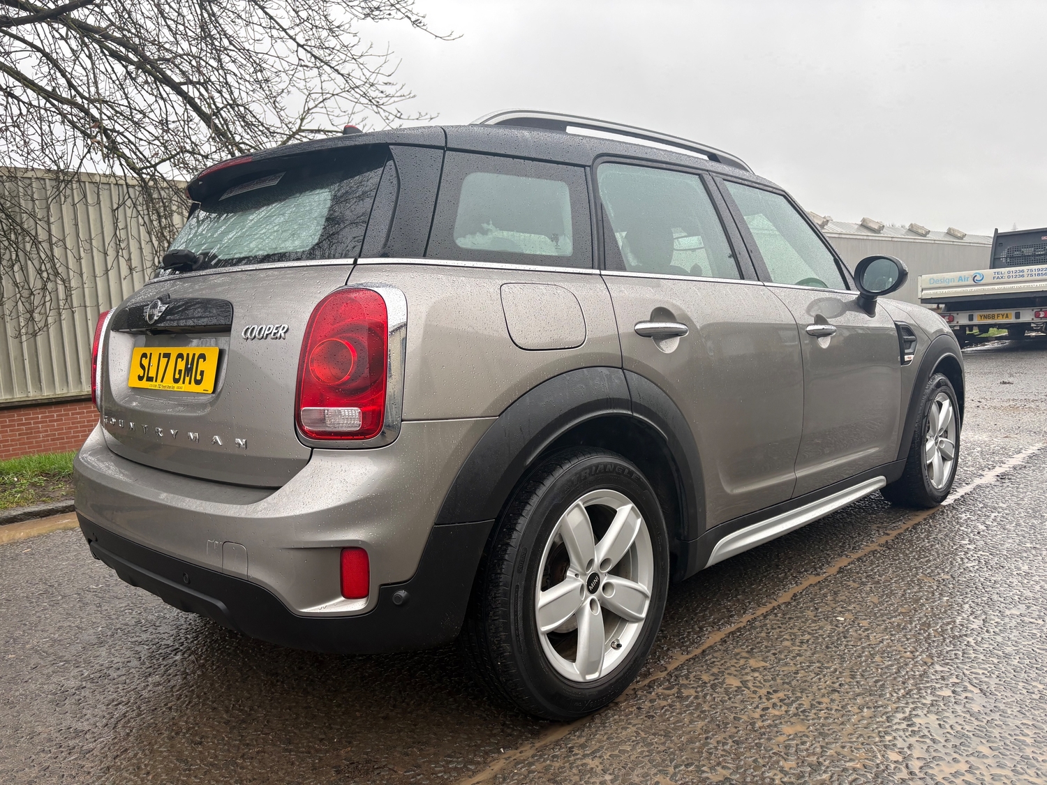 [ berth ]Mini Countryman