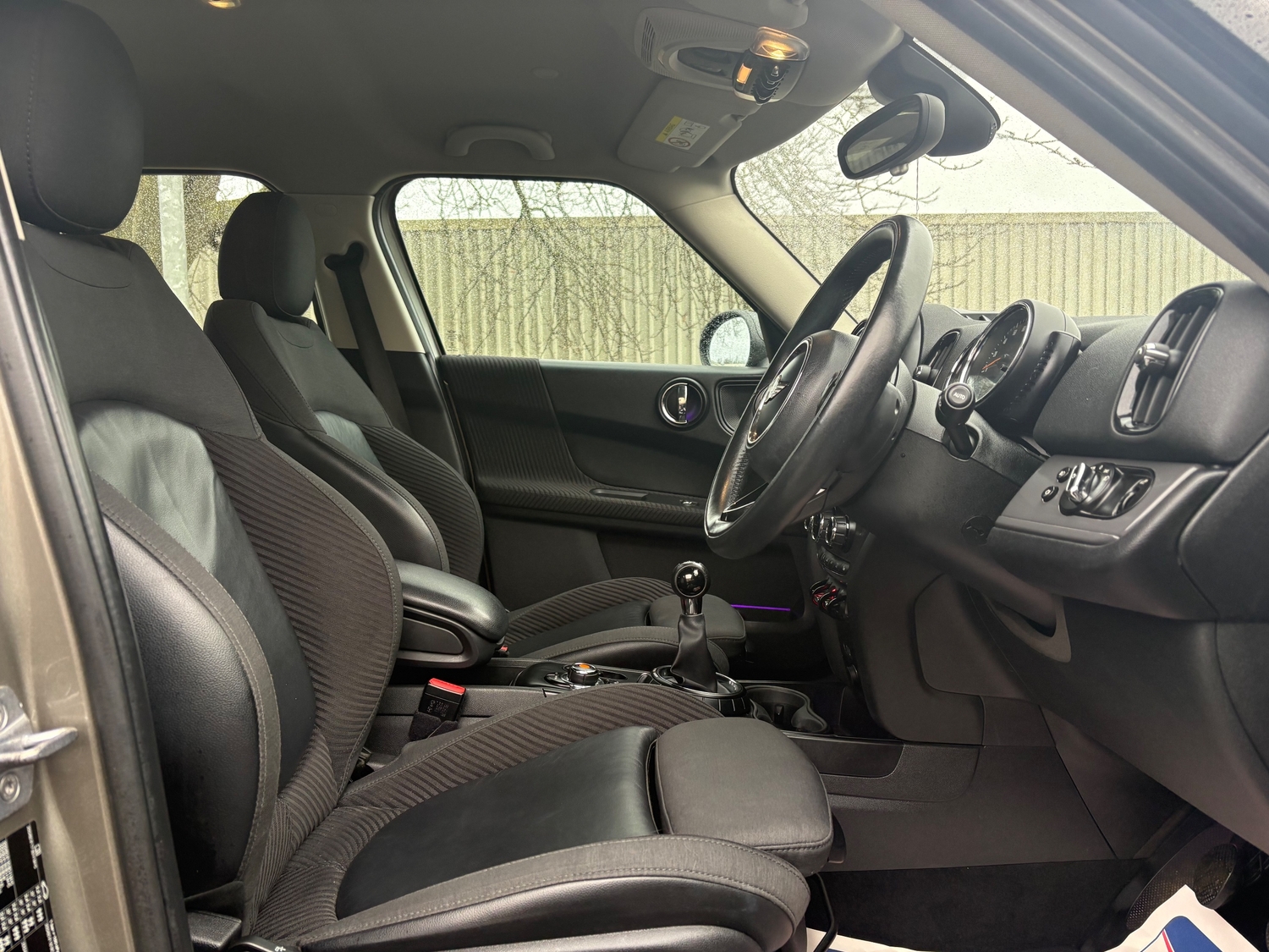 Mini Countryman 2017 - Cars in Airdrie