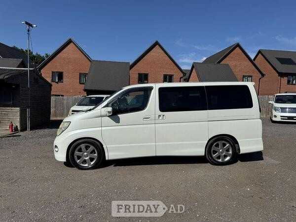 [ berth ]Nissan Elgrand