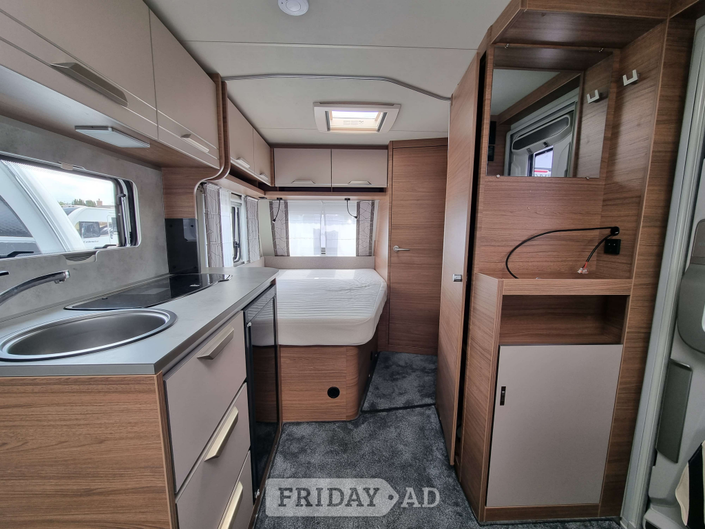 Knaus Sport 450 FU Highbridge