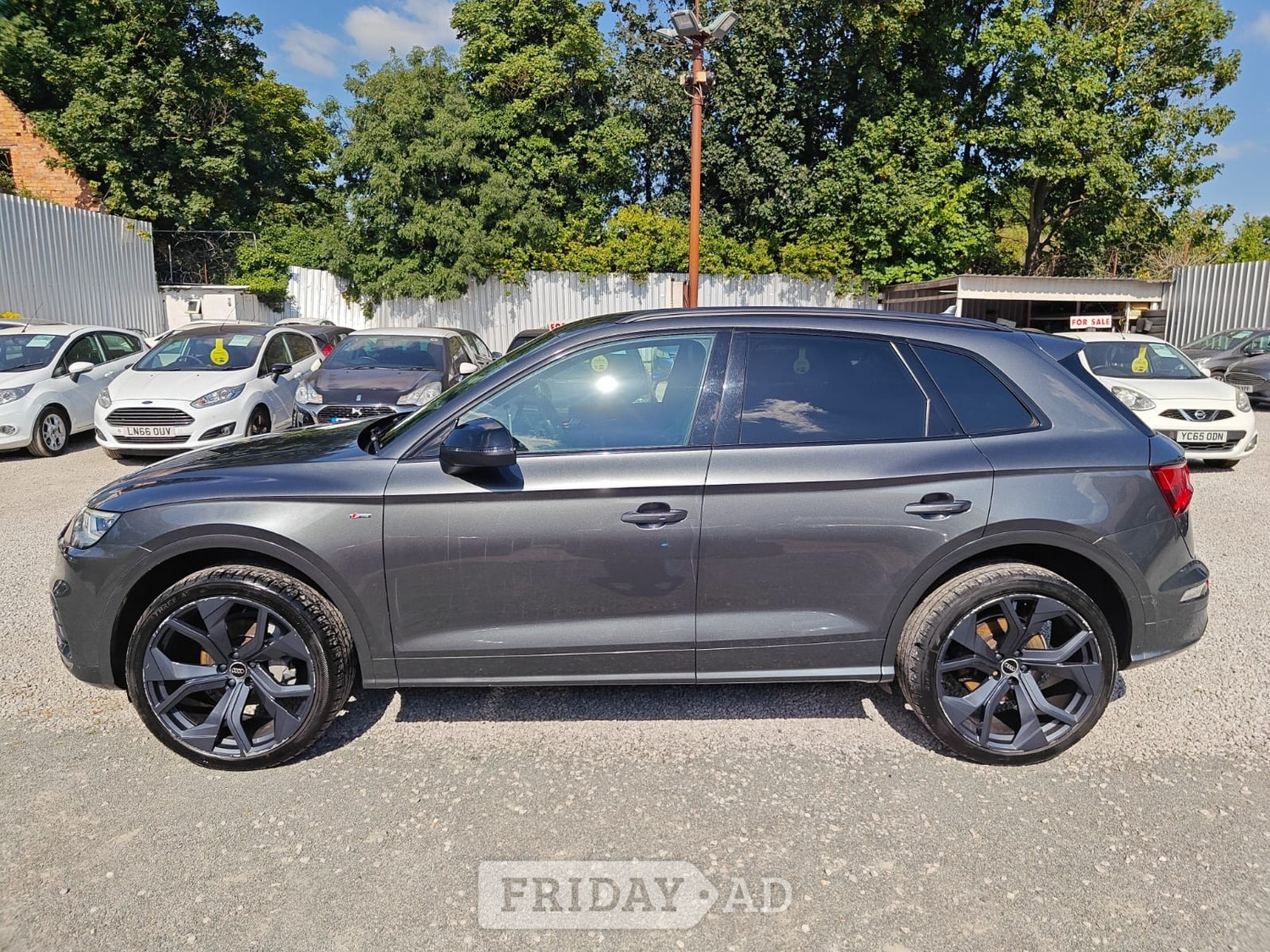 Audi Q5 2020 - Cars