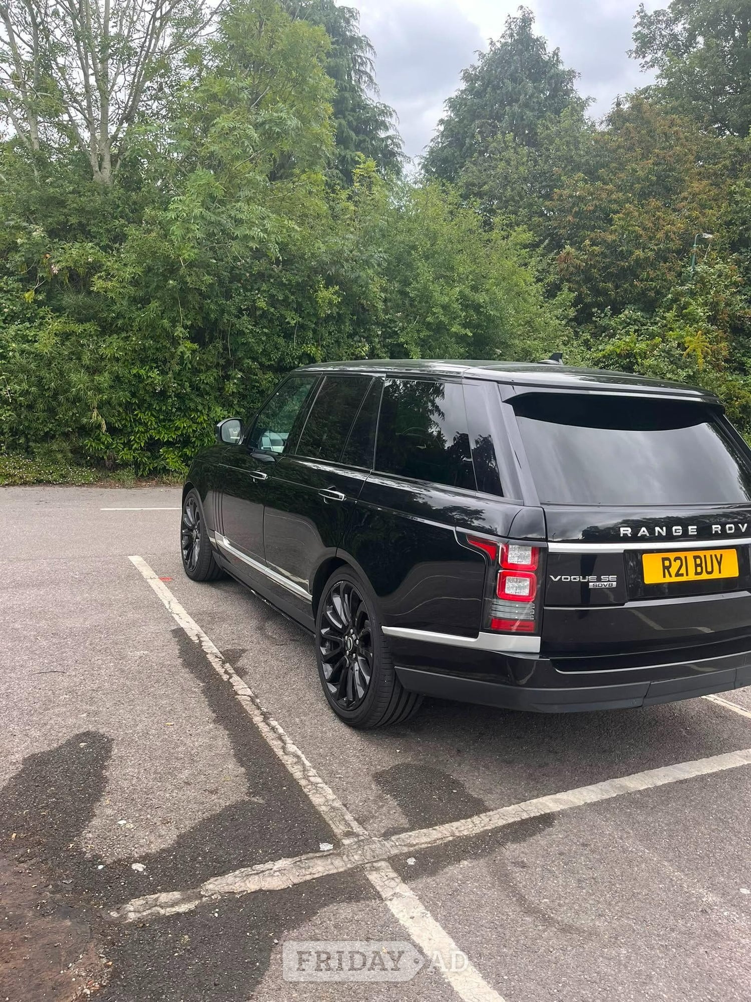 [ berth ]Land Rover Range Rover