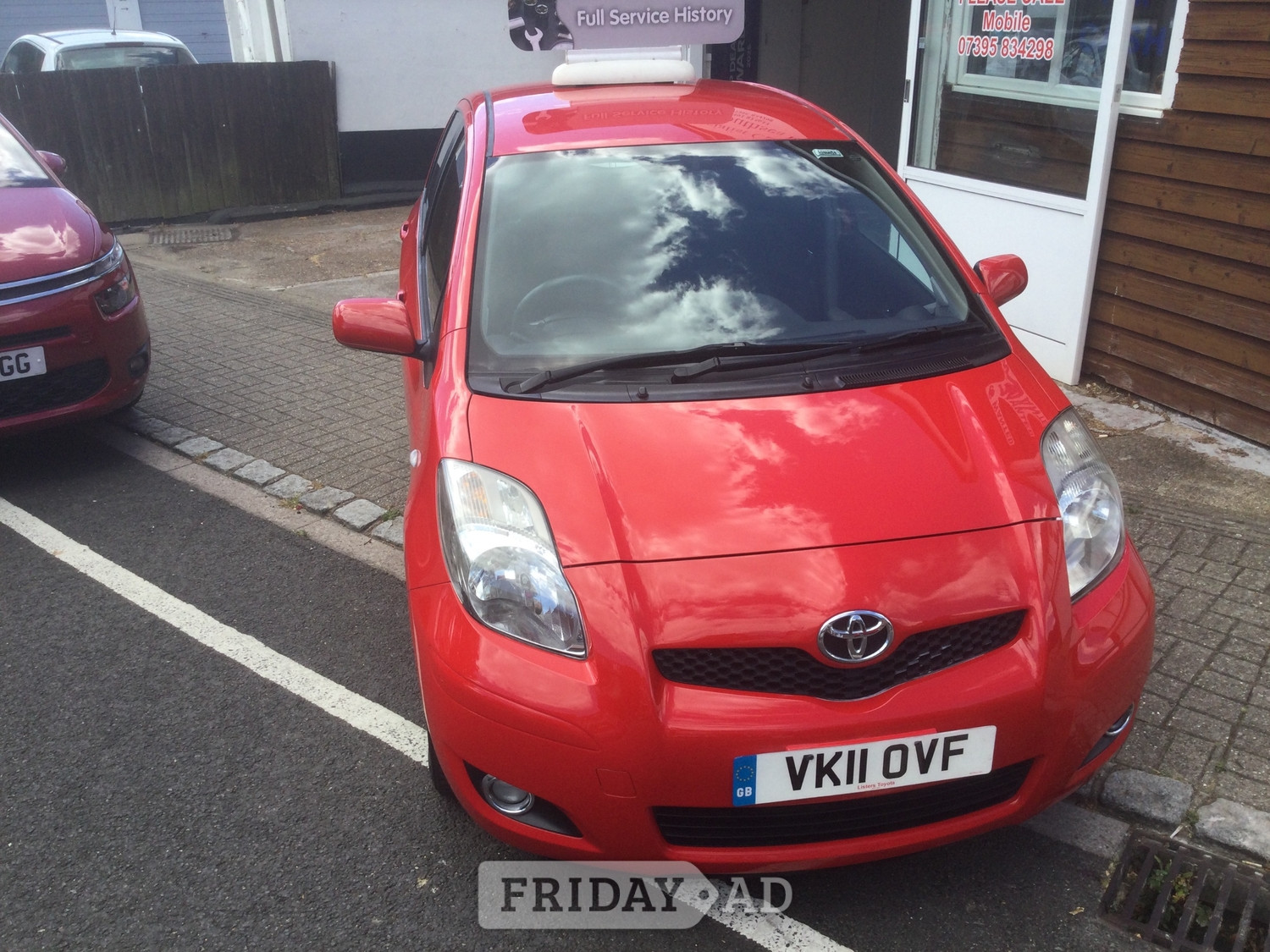 Toyota Yaris 2011 - Cars