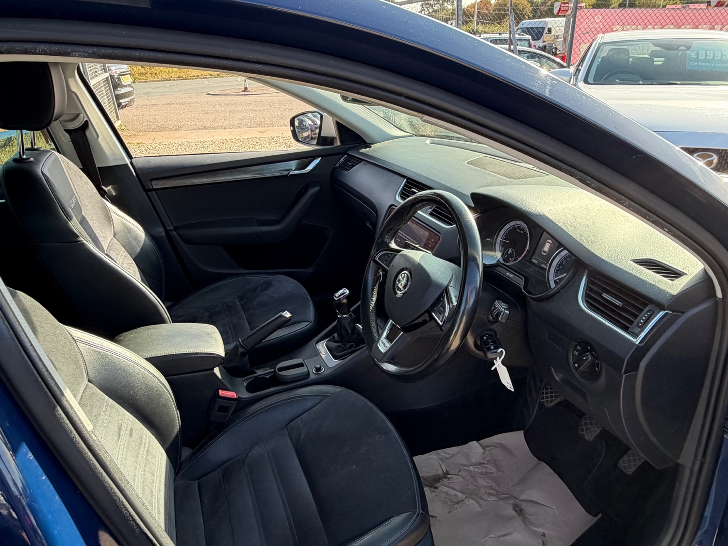 [ berth ]Skoda Octavia