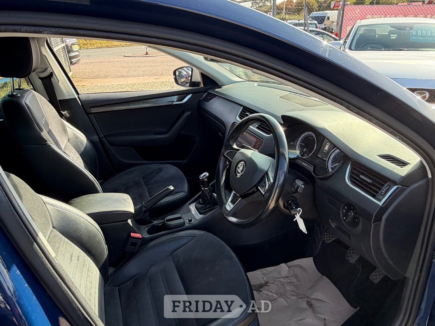 [ berth ]Skoda Octavia
