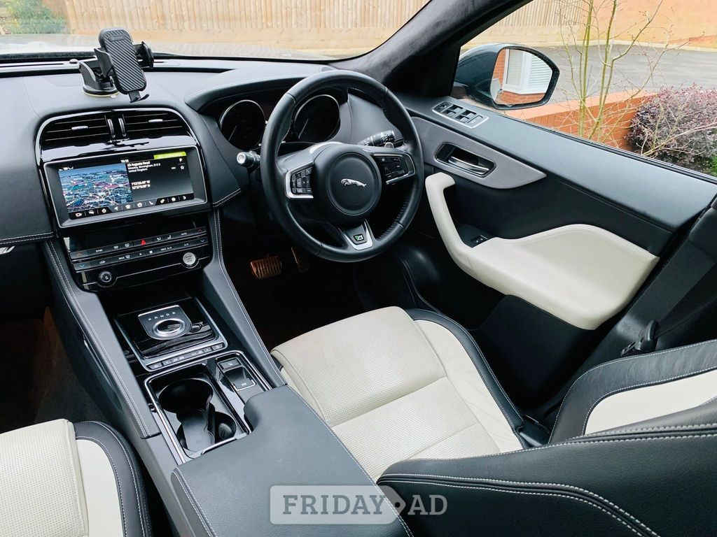 Jaguar F-Pace St. Albans
