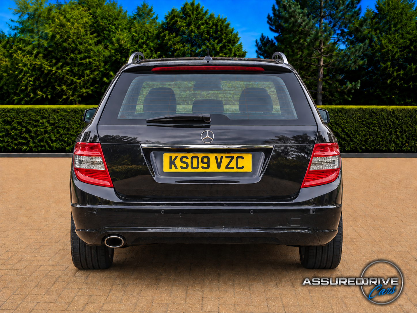 Mercedes-Benz C Class 2009 - Cars in Luton