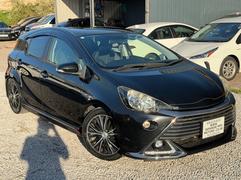Toyota Aqua 2015