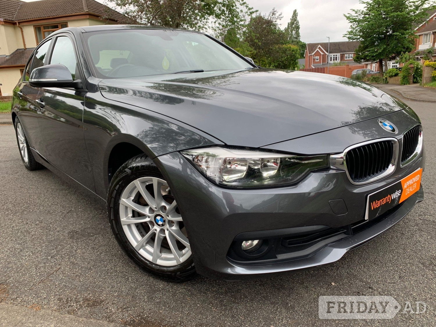 BMW 3 Series 2015 in West Bromwich
