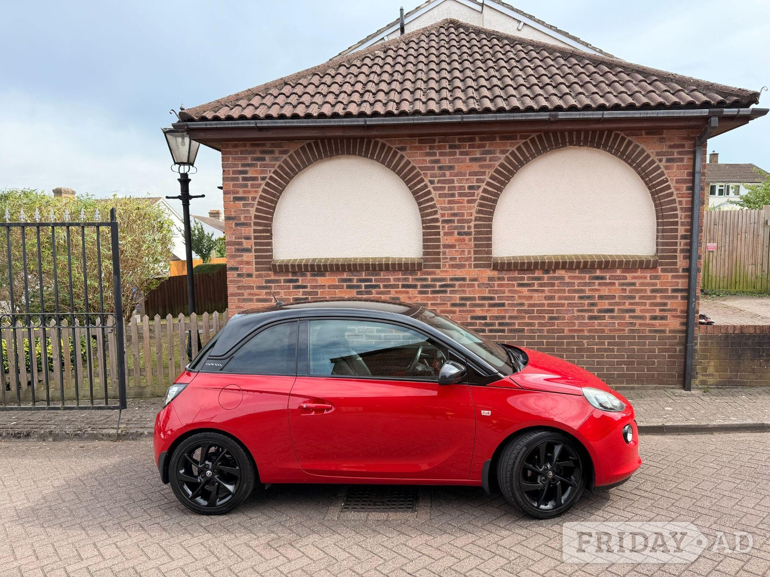 Vauxhall Adam 2016 - Cars in Sutton