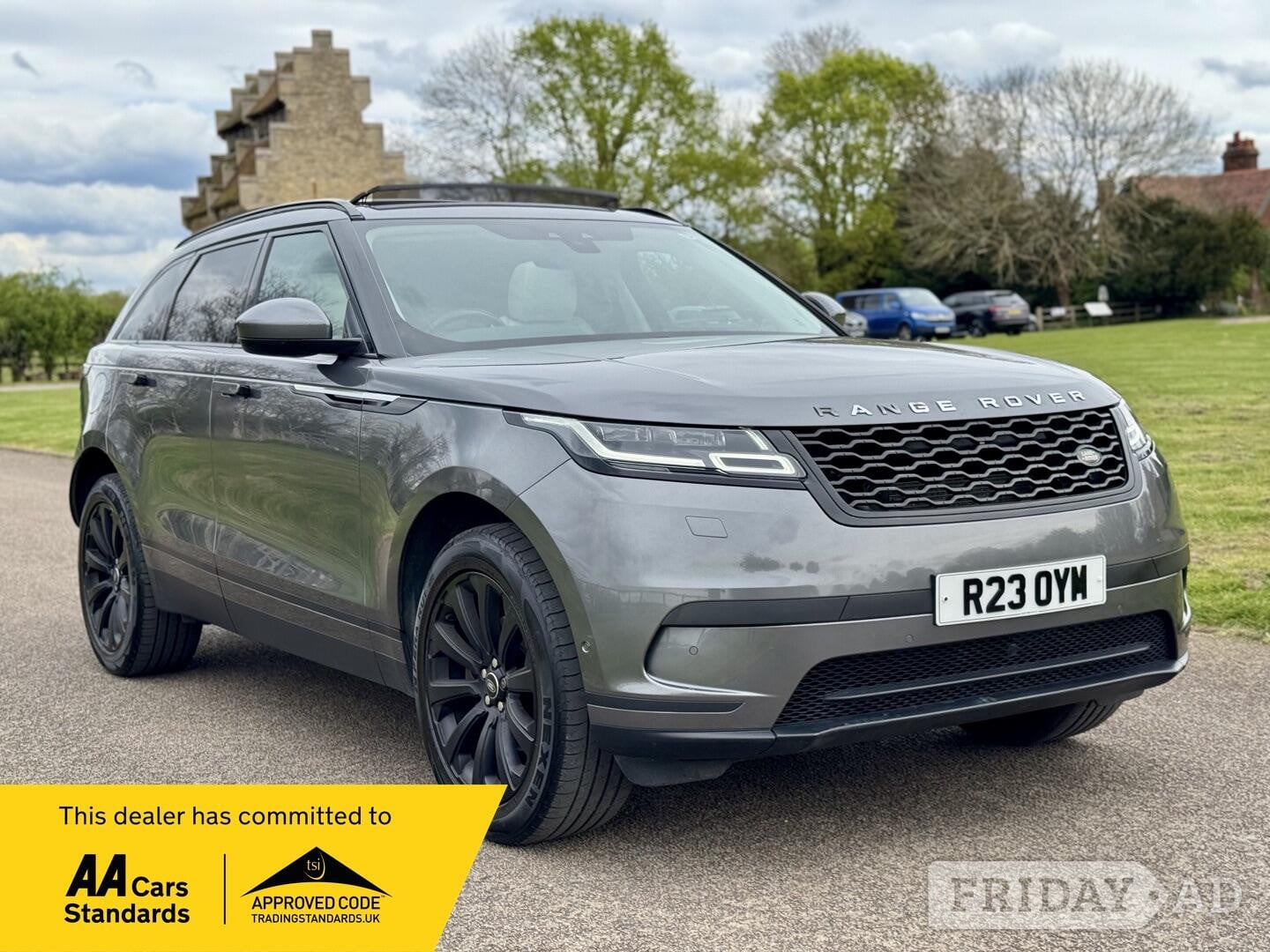 Land Rover Range Rover Velar 2018 in Bedford