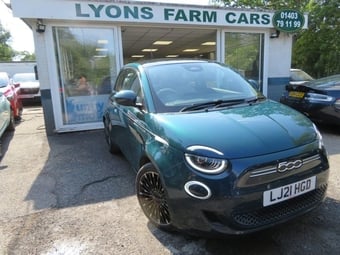 2021 FIAT 500E 42kWh La Prima Hatchback 3dr Electric Automatic (118 ps) HEATED SEATS / WINDSCREEN WIPERS