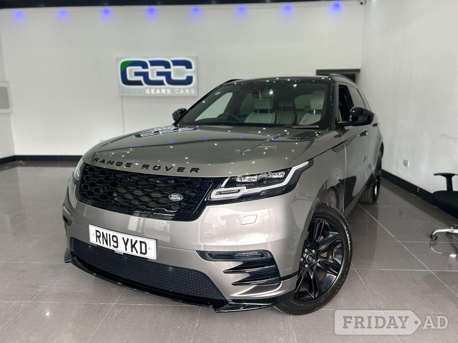 Land Rover Range Rover Velar 2019 - Cars