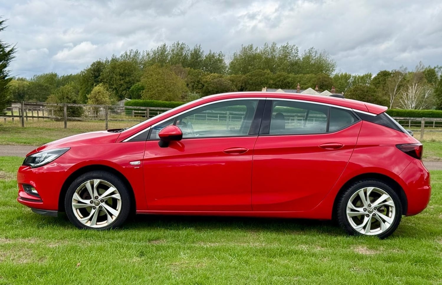 [ berth ]Vauxhall Astra