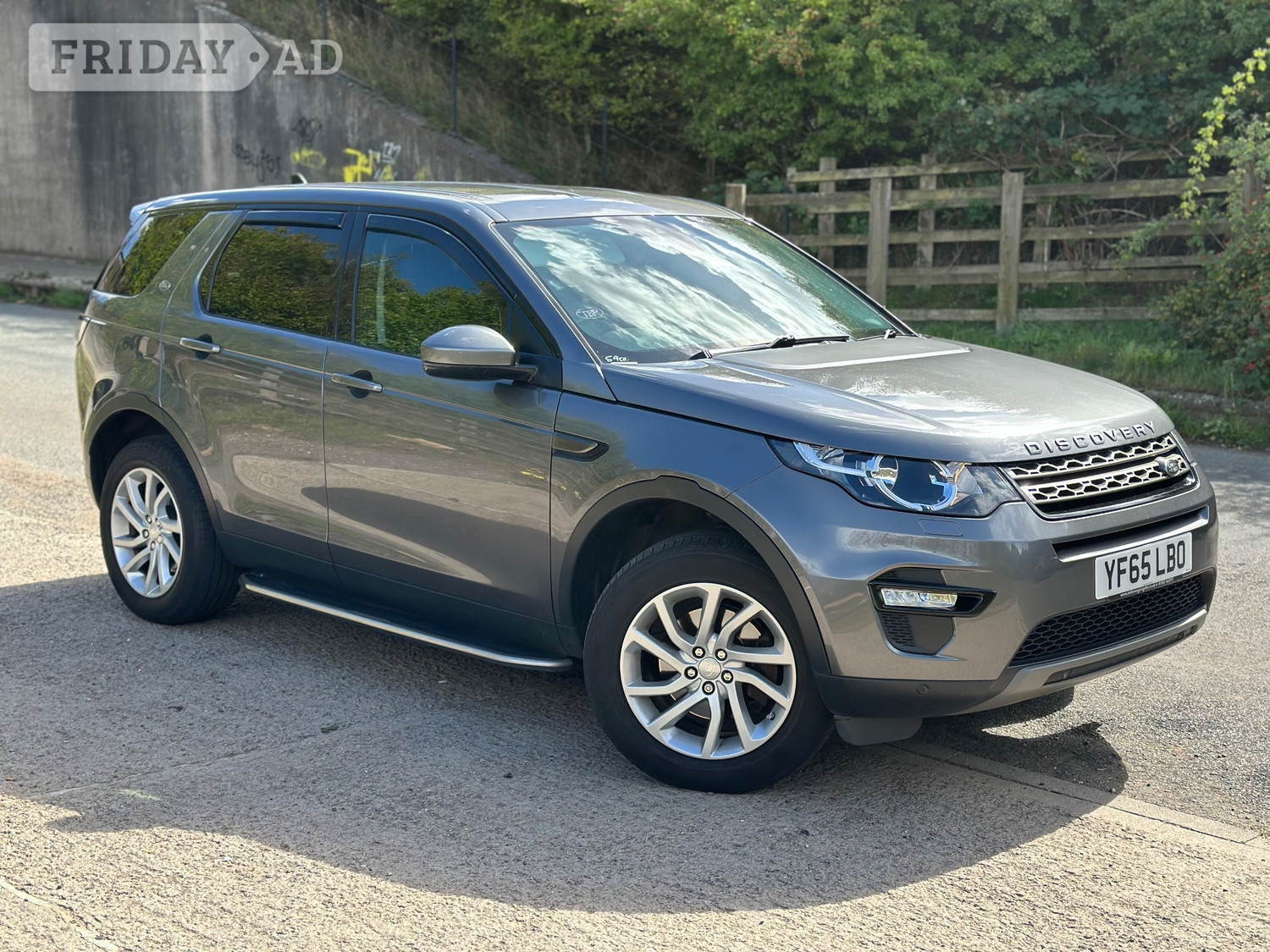 Land Rover Discovery Sport 2015 in Hemel Hempstead