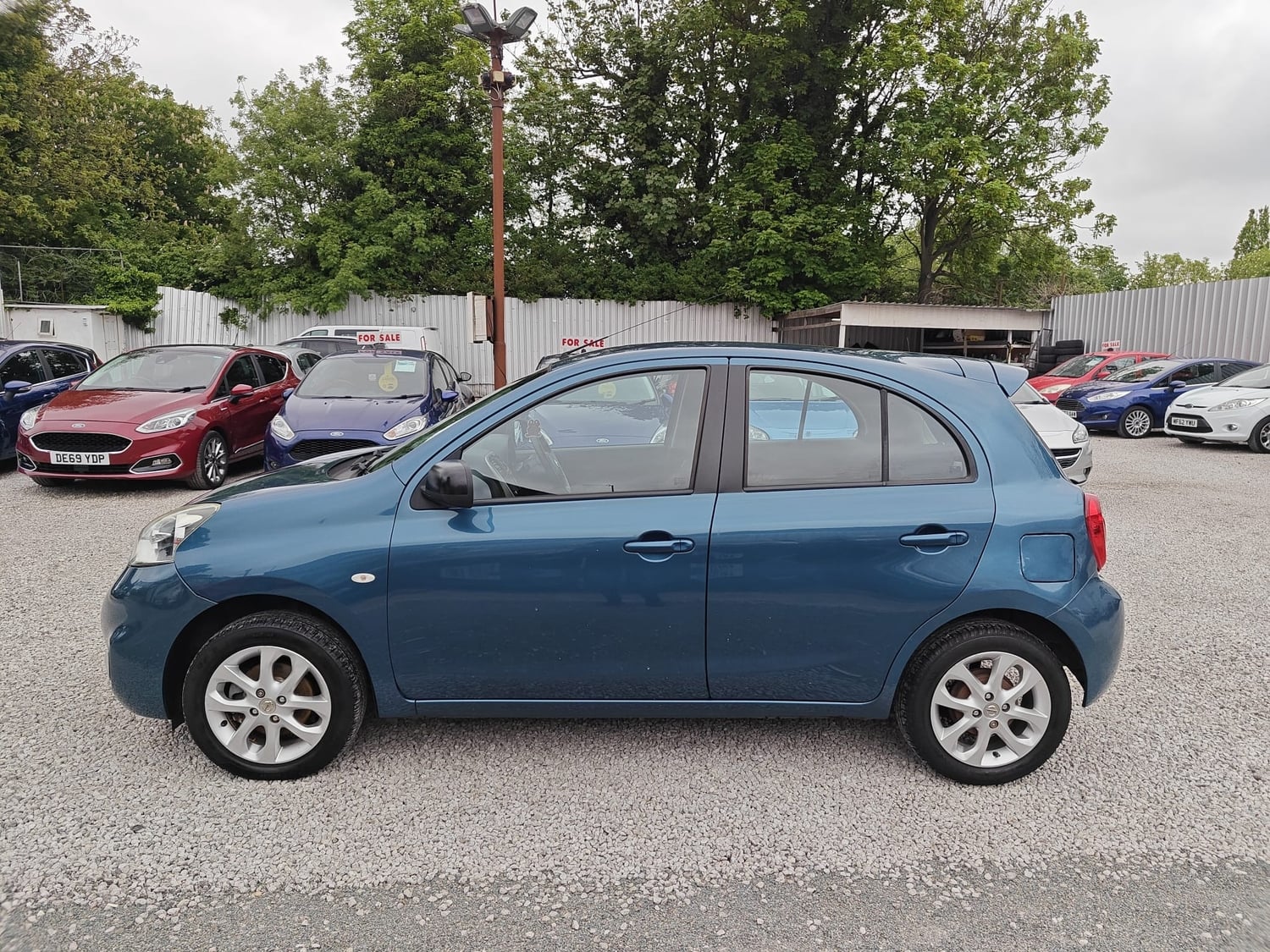 Nissan Micra 2013 - Cars